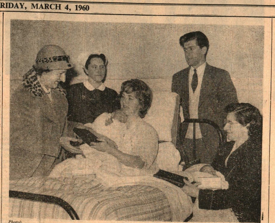 4.3.1960 inscribed bibles1