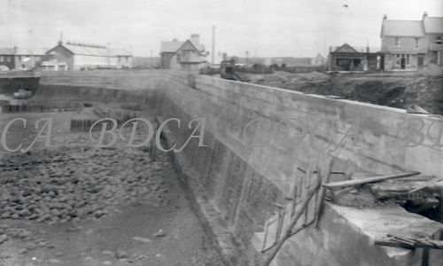 58 a  sea wall repair promenade